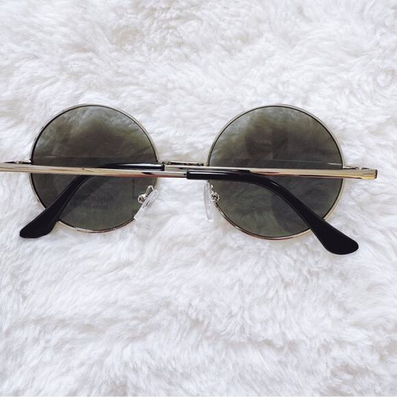 Harper Silver Round Lens Sunglasses - Picture 10 of 11